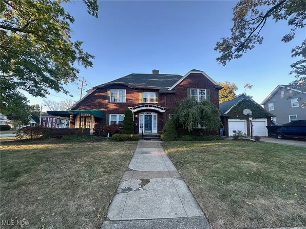 1172 W 7th St, Lorain, OH 44052