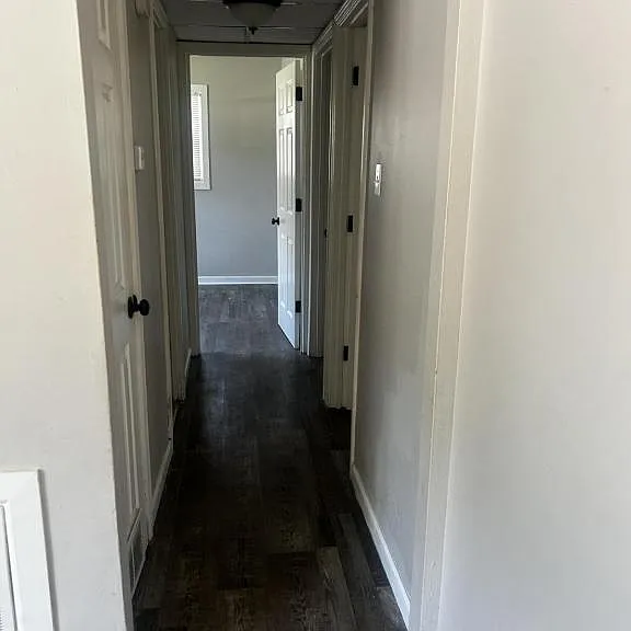 5300 Grove Ave — Photo 5