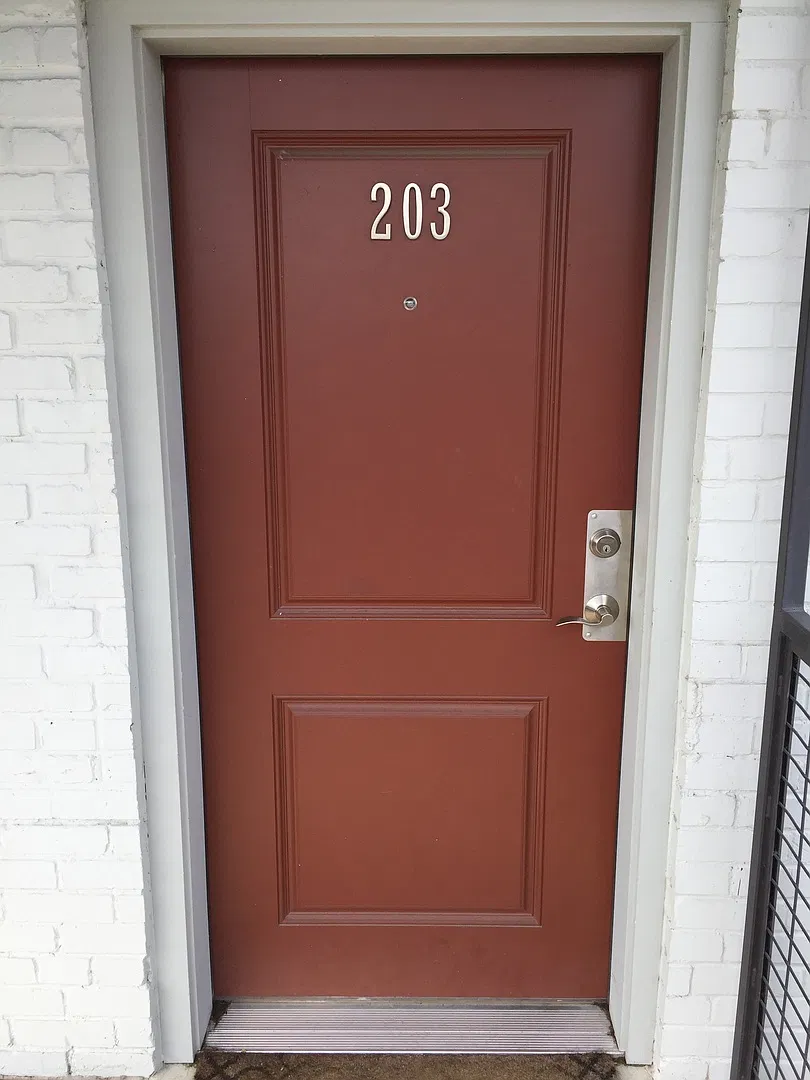 Alston - Lofts — Photo 1