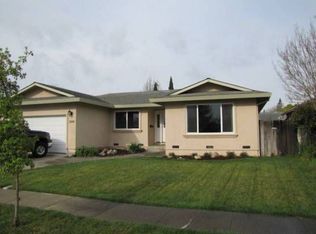 3919 Dunhill St, Napa, CA 94558