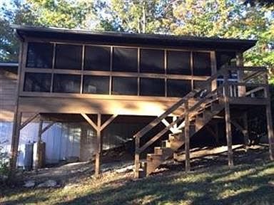 1st image of 637 Parrott Dr