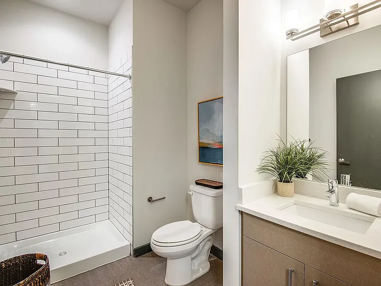 1900 12th Ave S #402 — Photo 10