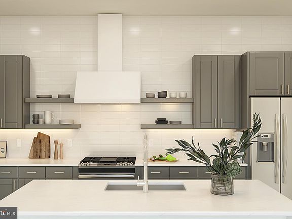 3rd image of 246 Peregrine Dr