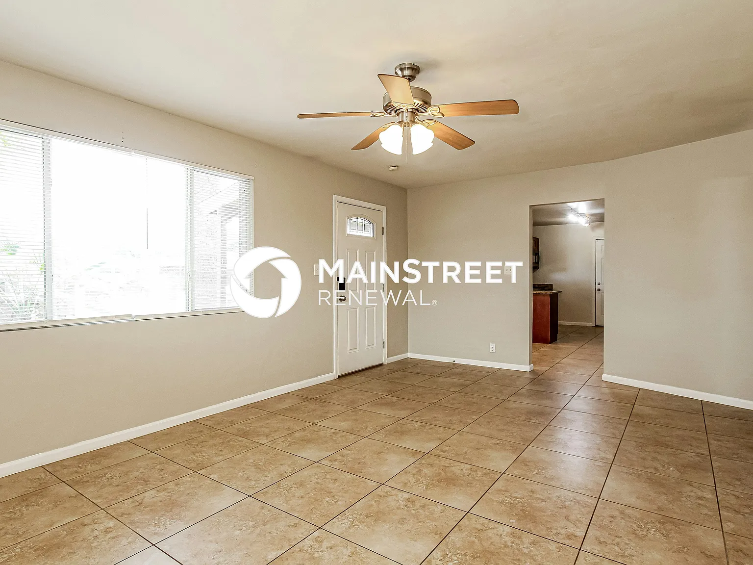 2339 W Avalon Dr — Photo 3