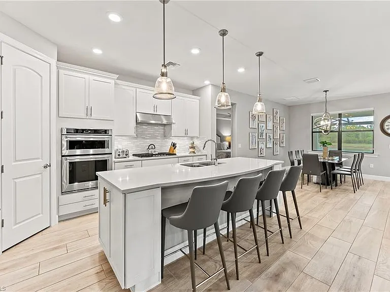 7763 Winding Cypress Dr — Photo 11
