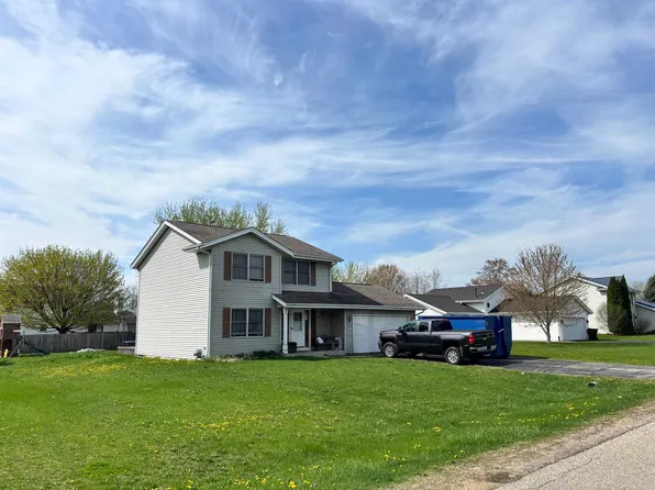5900 Longest Dr, South Beloit, IL 61080