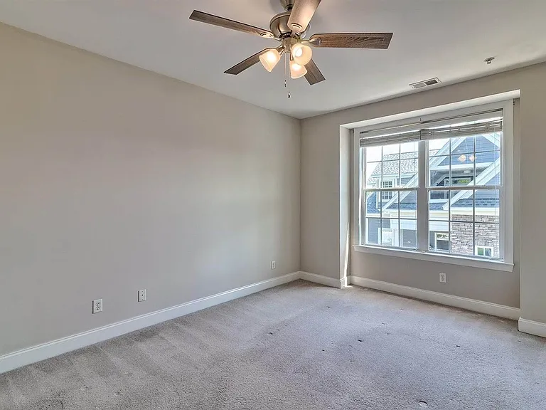 118 Sandlapper Way #2B — Photo 33
