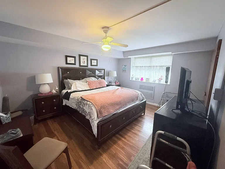 32 Park Avenue Ct #18 — Photo 11