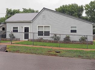 202 S Vandervoot St, Park Hills, MO 63601