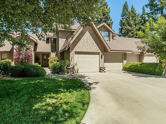 2nd image of 1282 W Flora Avenue