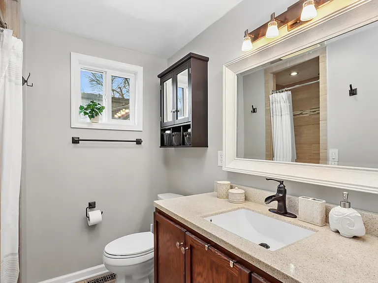 7329 Ash St — Photo 25