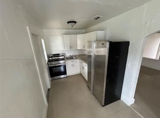 3529 NW 34th St, Miami, FL 33142
