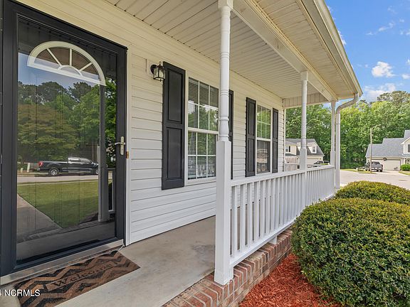 5th image of 119 Archdale Drive