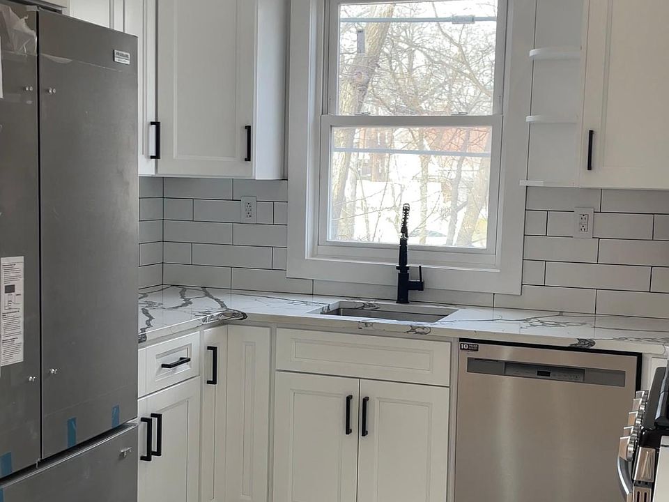 1st image of 1237 Mace Ave Floor 2
