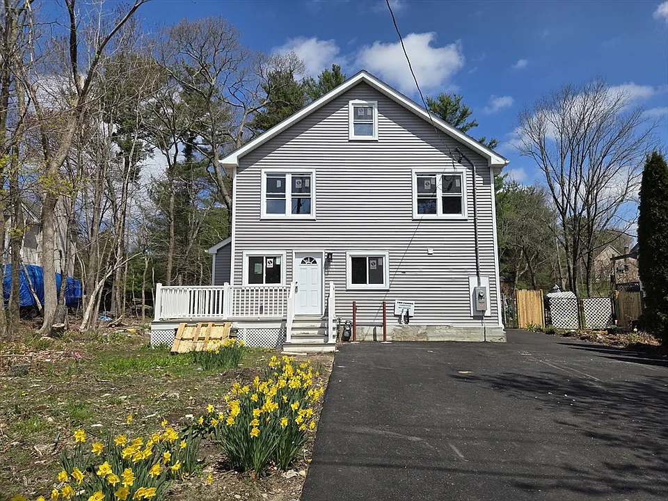 276 Sumner St #2