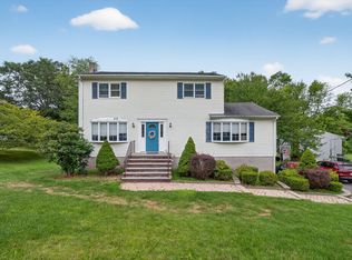 19 McGarrah Rd, Monroe, NY 10950