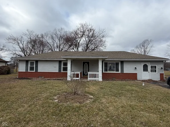 540 Fox Cir, Noblesville, IN 46060