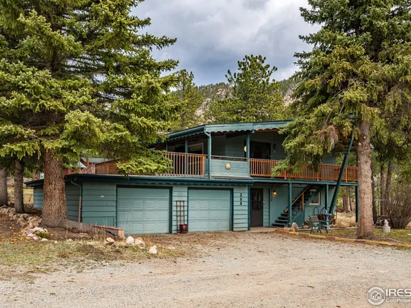 208 Cedar Dr, Lyons, CO 80540