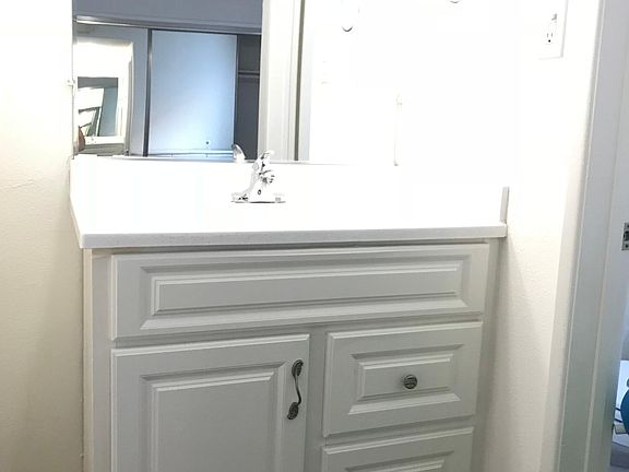 5th image of 16616 Woodruff Ave APT 7