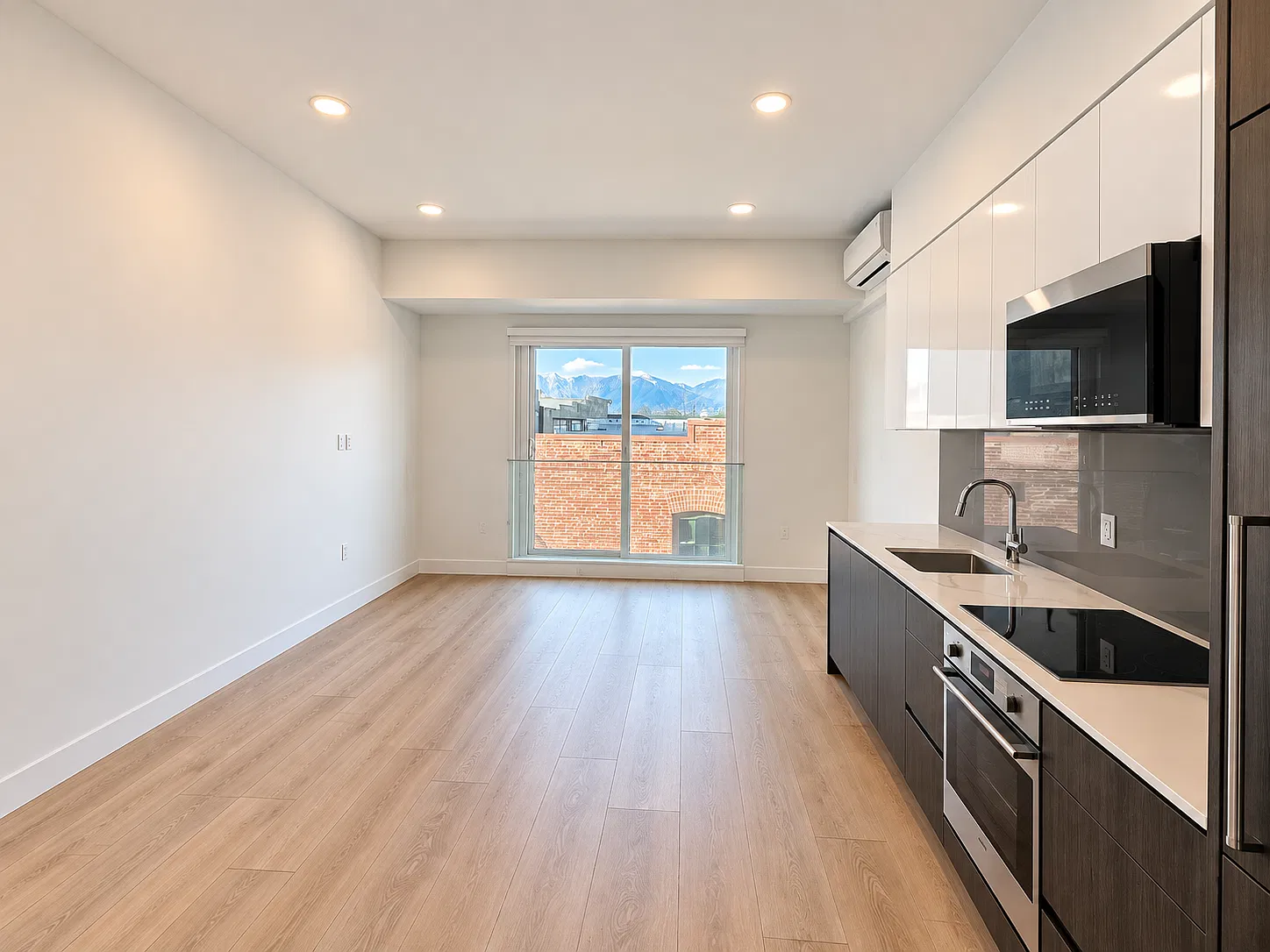 Studio, 428 sqft, $1,850 — Photo 2