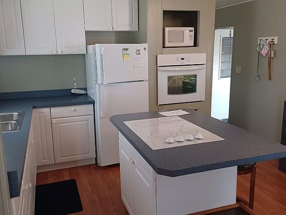 2nd image of 27586 Hale DR