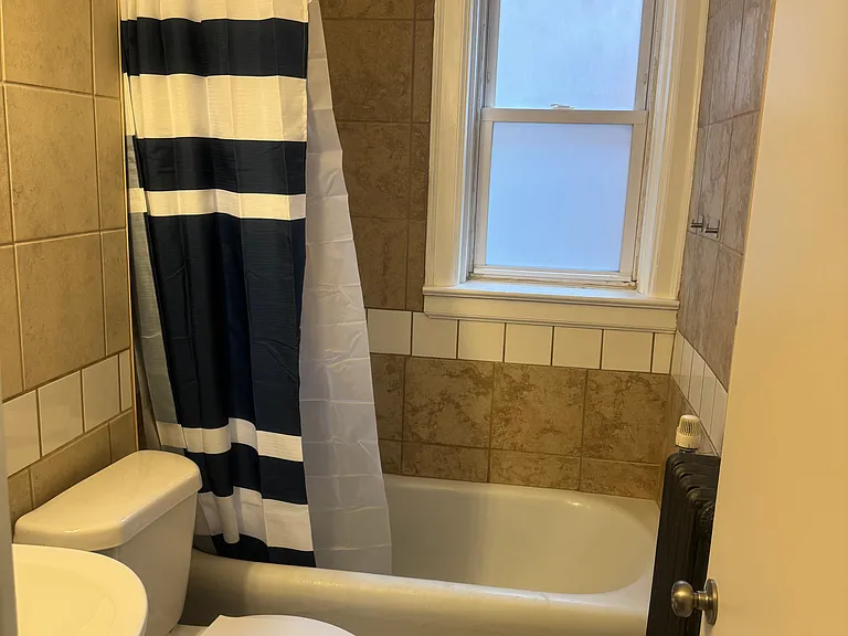 2545 Ford St #B8 — Photo 5