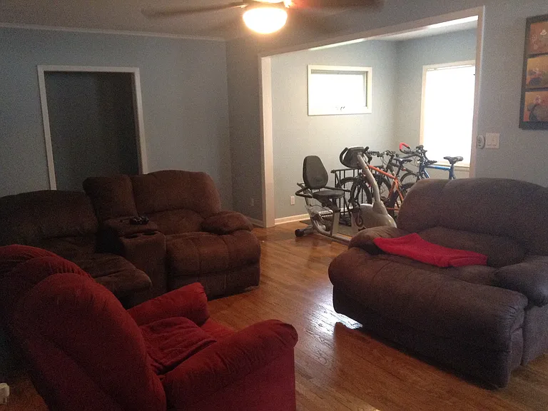 5125 Parish Dr — Photo 3