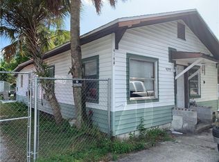 4144 Woodside Ave, Fort Myers, FL 33916