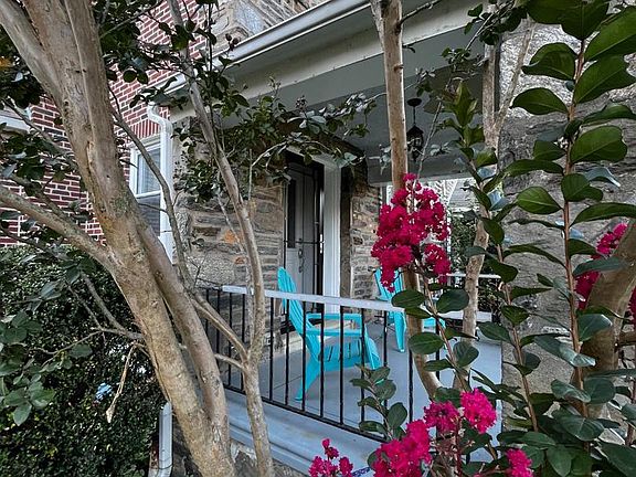 3rd image of 5731 Drexel Rd