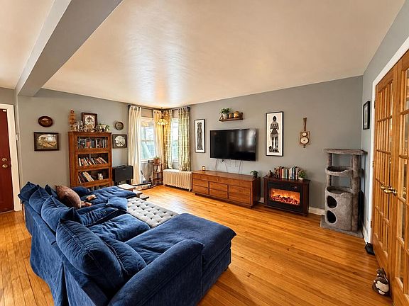 5th image of 4812 W Vliet STREET