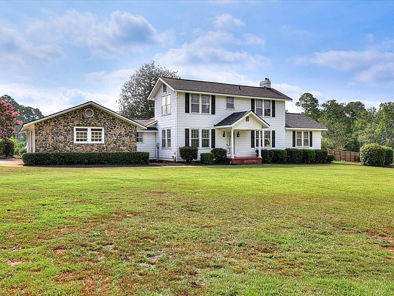 3rd image of 314 Pleasant Home Rd
