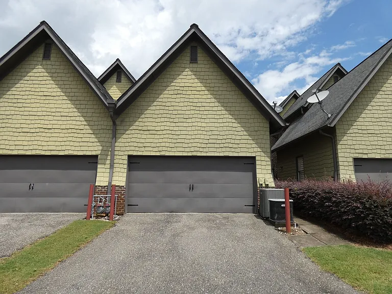 1543 Inverness Cove Ln — Photo 23
