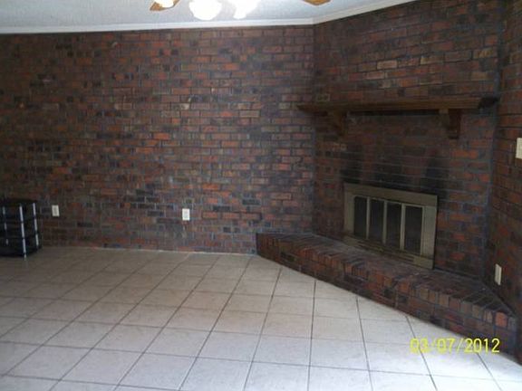 Large Den w/ Fireplace