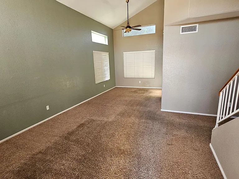 9159 W Sandra Ter — Photo 12