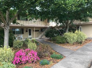 121-Townhouse Apartments, Junction City, OR 97448