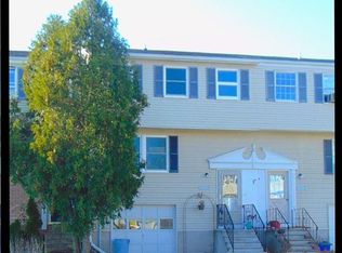 8418B Shallowcreek Rd, Liverpool, NY 13090