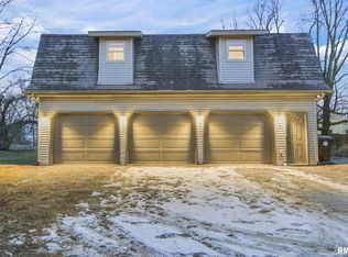 207 S Stewart St, Mc Lean, IL 61754