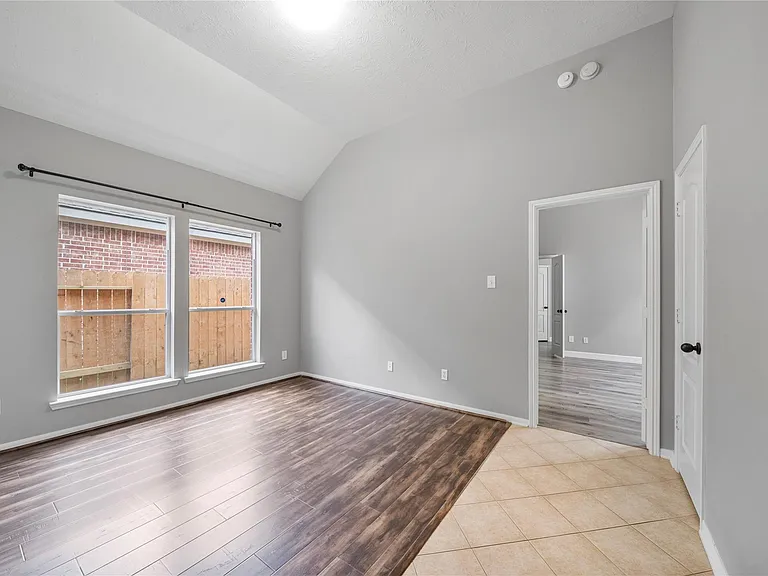 24910 Crystal Stone Ln — Photo 29