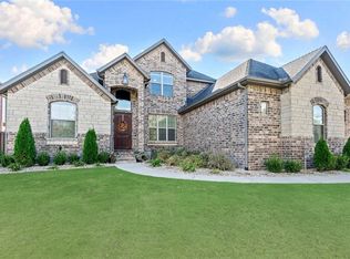 3221 Laurel Cir, Centerton, AR 72719