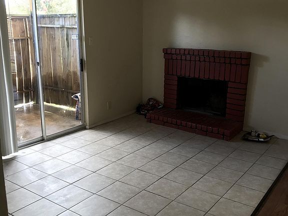 3rd image of 11514 Meadow Pines Ct APT B