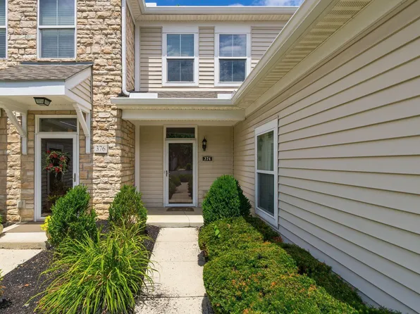 374 Westgreen Ln, Westerville, OH 43082