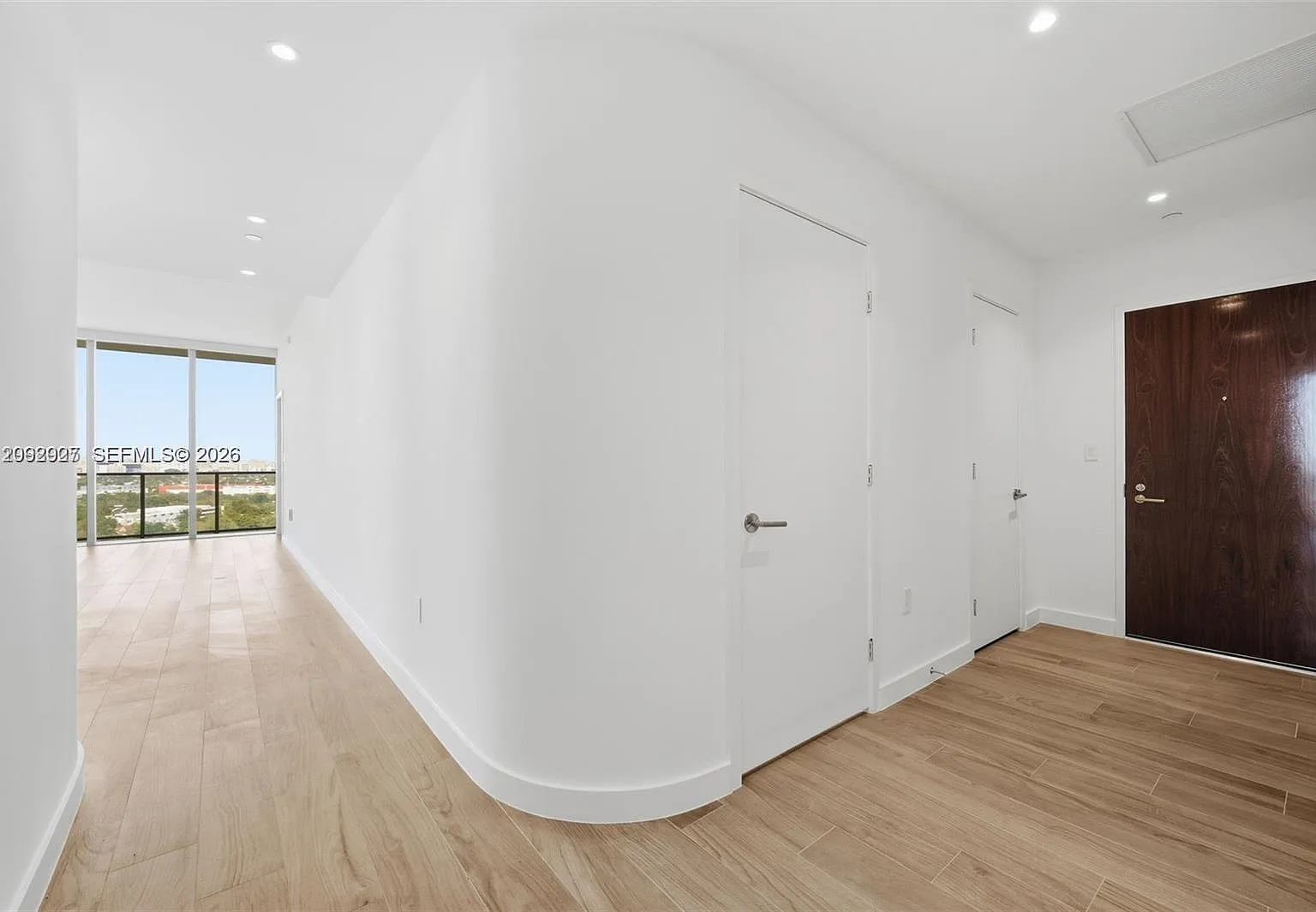 2678 Tigertail Condo — Photo 3