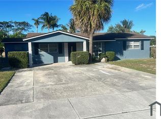 315 SW 4th Ave, Boynton Beach, FL 33435