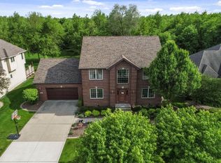 8333 Doubletree Dr S, Winfield, IN 46307