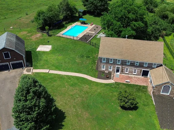 1513 Route 212, Quakertown, PA 18951
