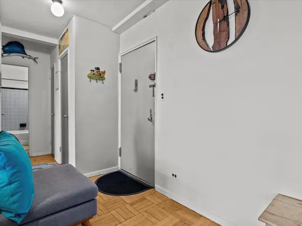 5550 Fieldston Road image 11 of 28