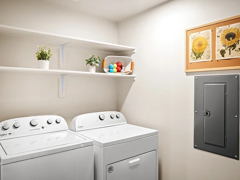 In-Unit Washer and Dryer