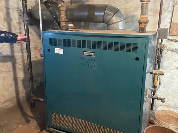 964 54th Street image 7 of 9