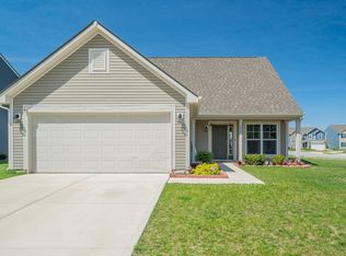 3267 Sand Walk Dr, Kokomo, IN 46902