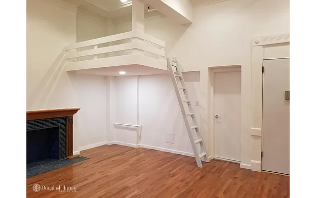 Rented by Douglas Elliman | media 10